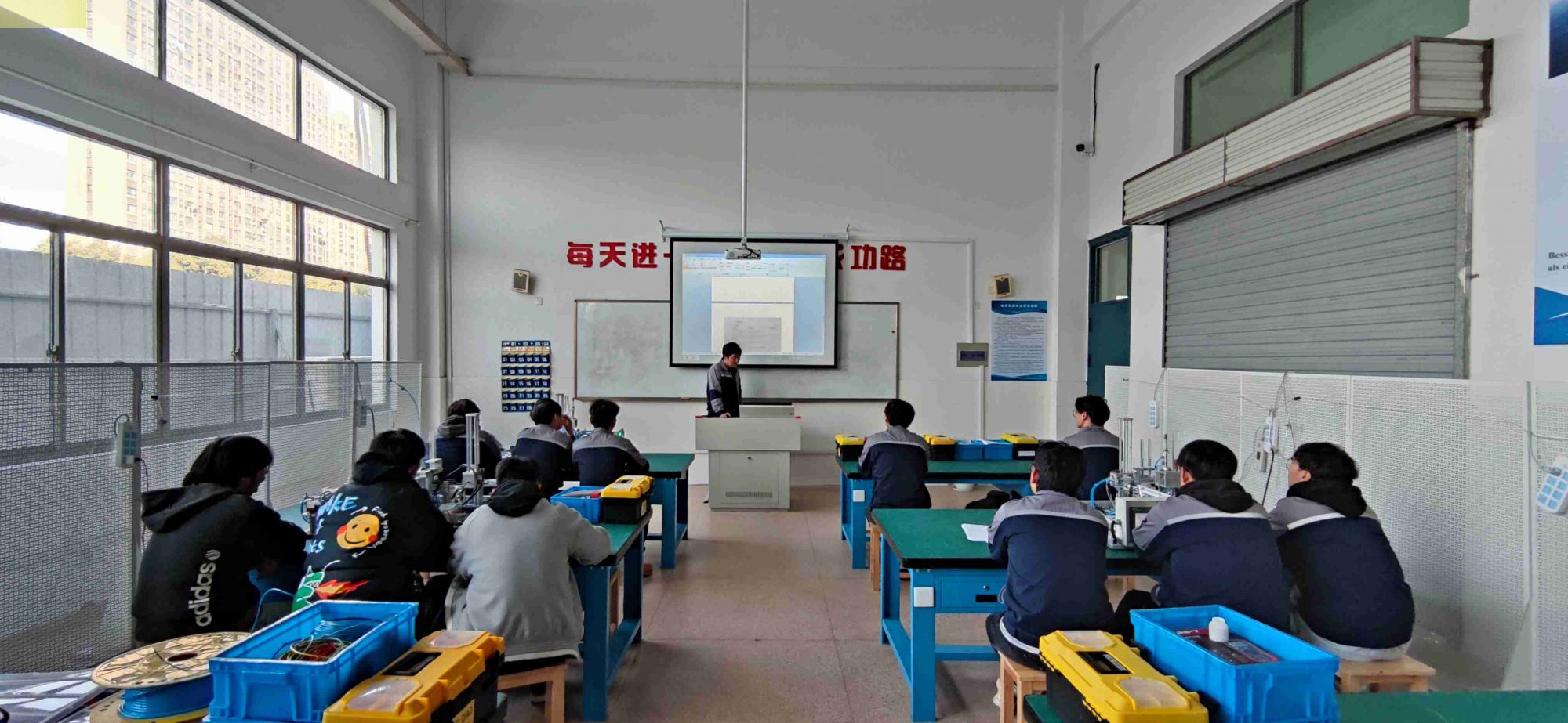 吳中中專(zhuān)中德學(xué)院17級項目匯報圓滿(mǎn)結束